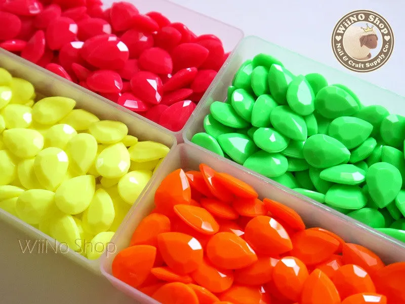 18 x 13mm Neon Drop 3D Point Back Acrylic Rhinestone - 4 pcs (choice of 4 colors)