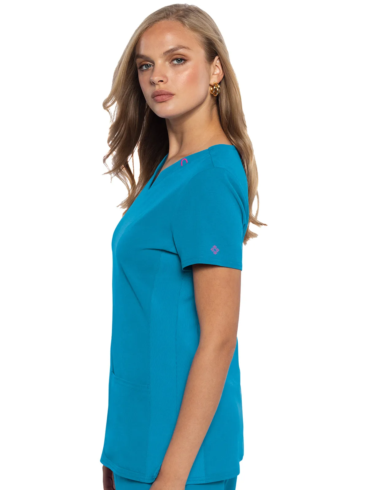 Amp - Women's V-Neck Scrub Top