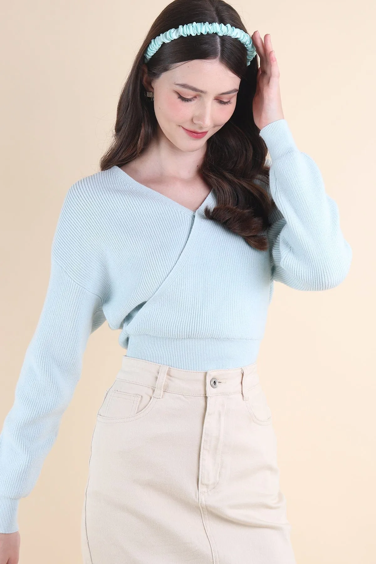 CABANA KNIT TOP IN LIGHT BLUE