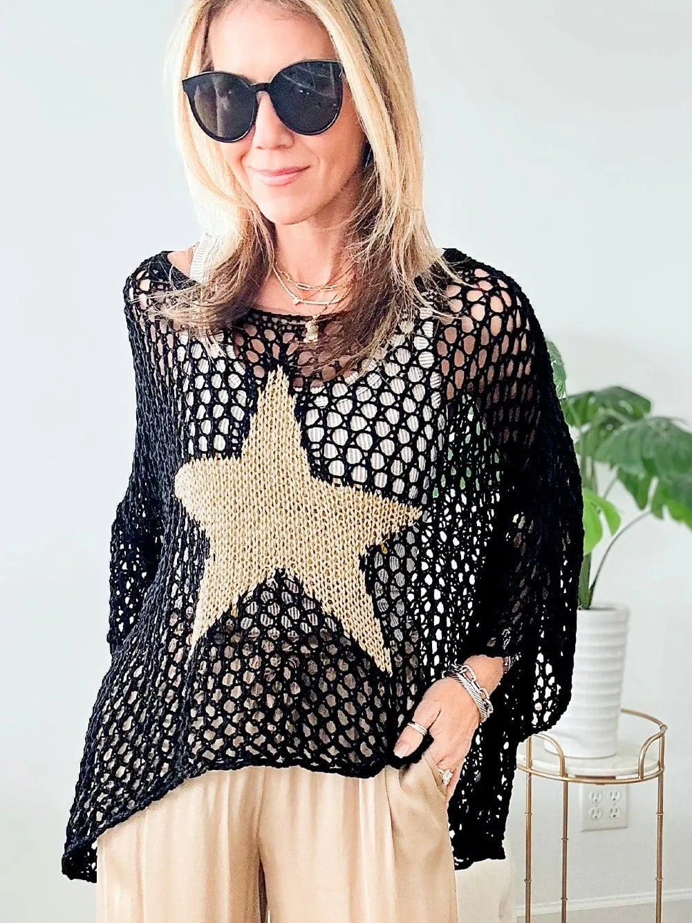 Captivating Crochet Knit Top with Star