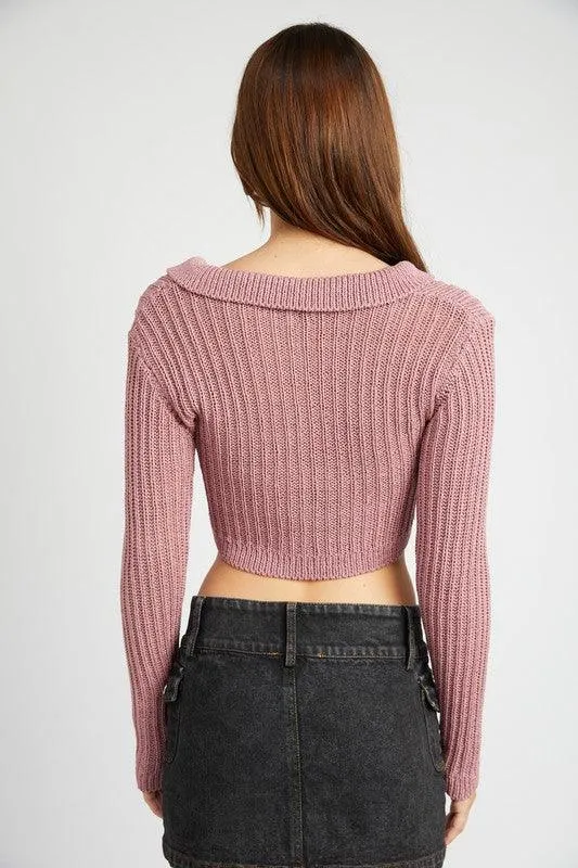 Cropped Collar Knit Top