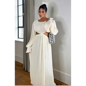 Cut Out Waist Maxi Dress