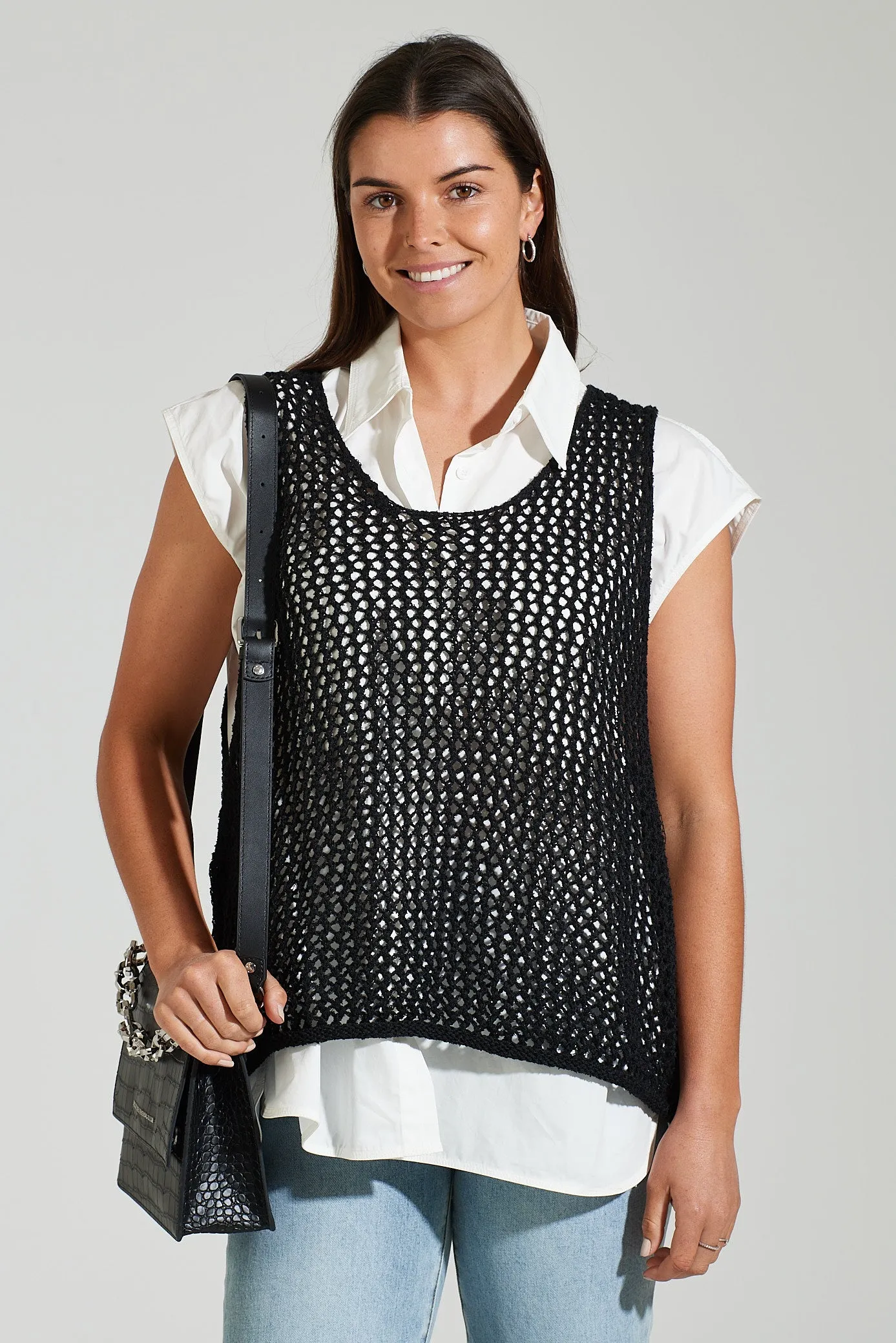 DELTA KNIT VEST
