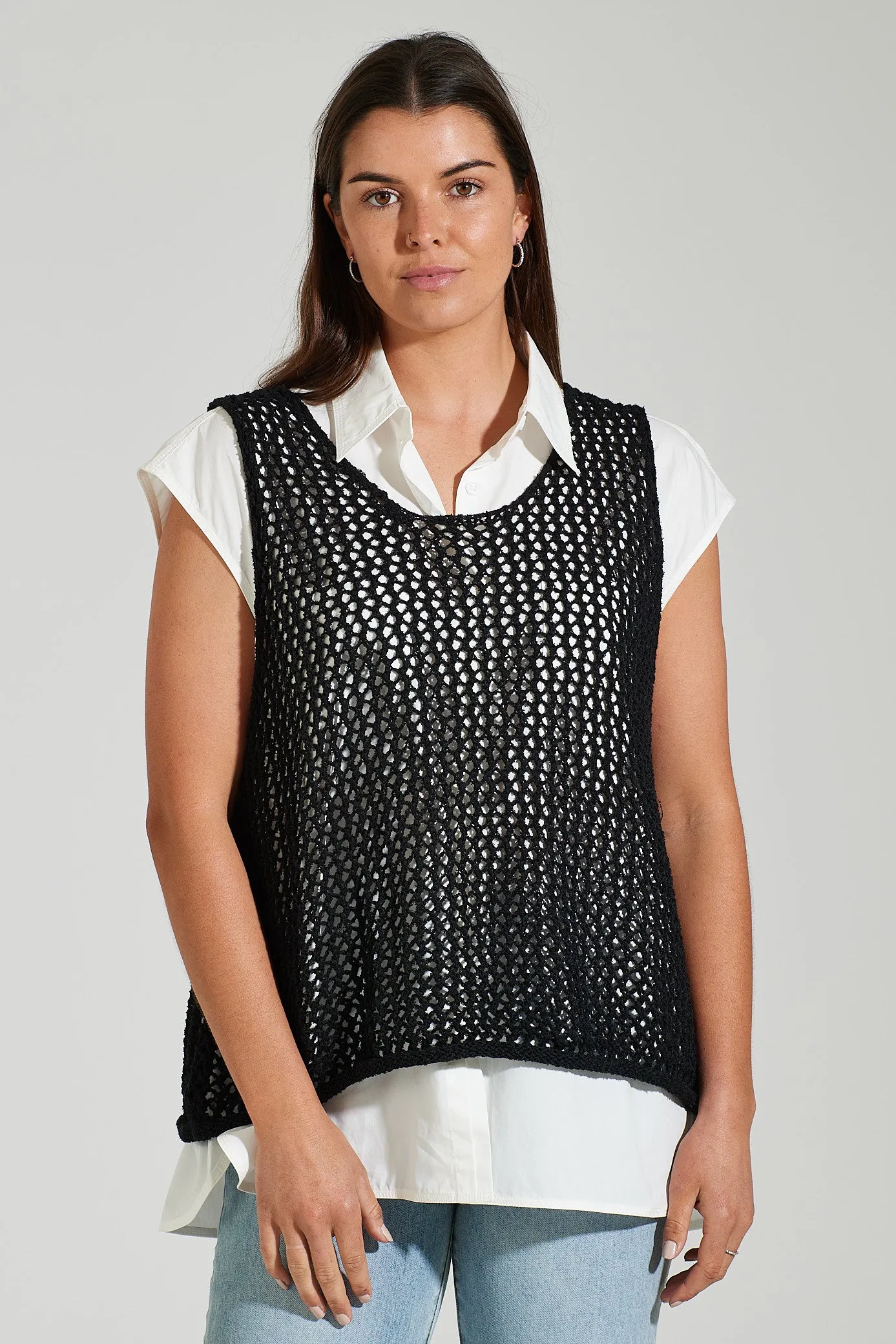 DELTA KNIT VEST