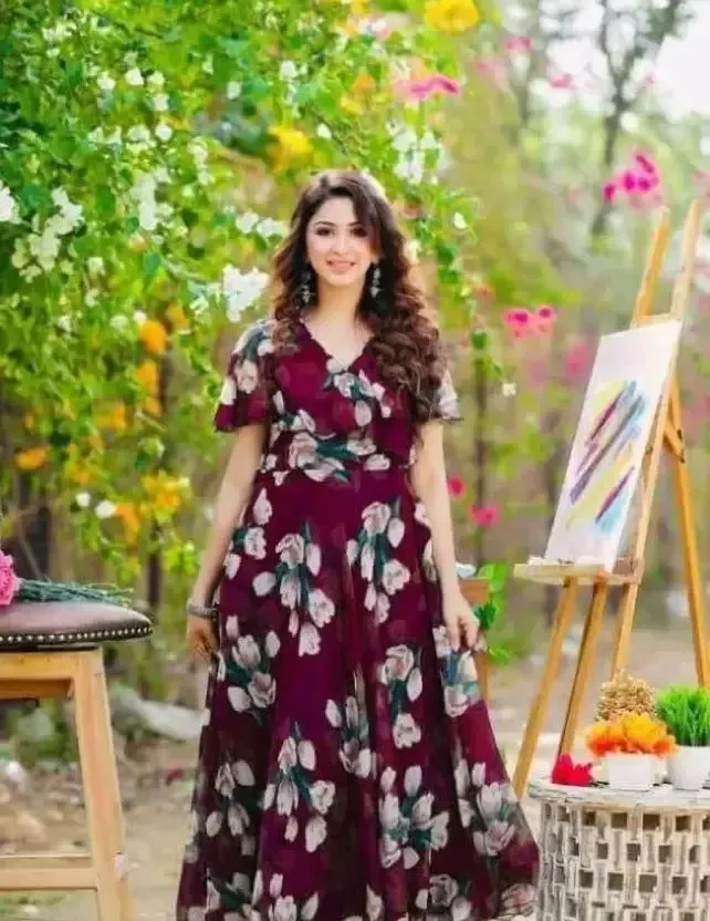 Enchanting Floral Georgette Maxi Dress