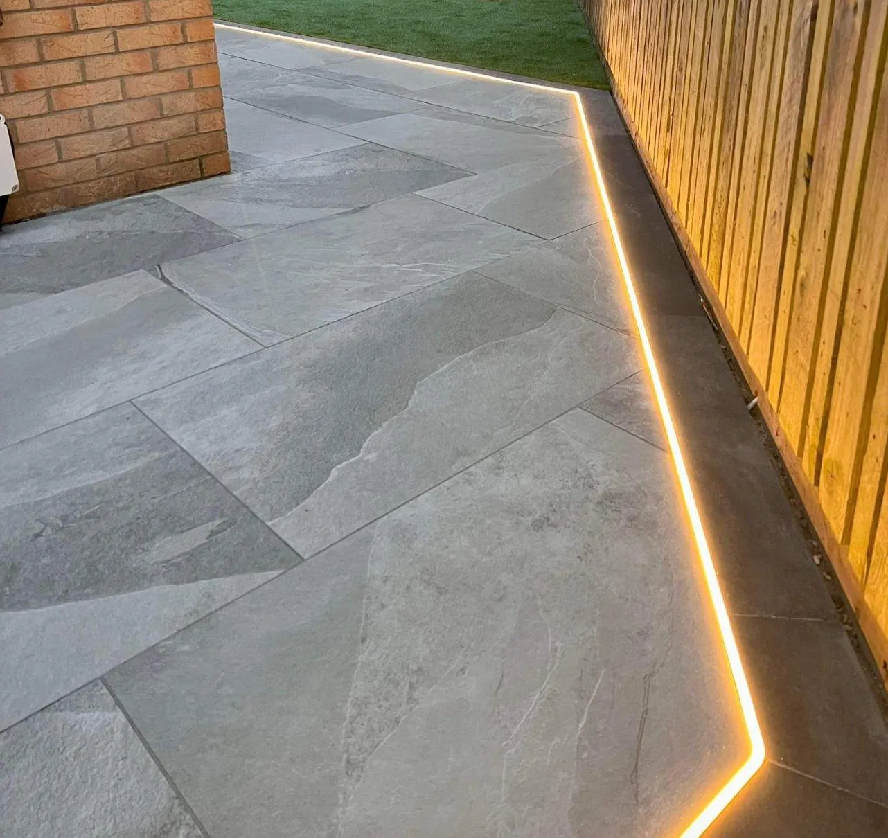Extra Long Warm White Neon Flex 48V 10x20mm IP68 Waterproof 30m