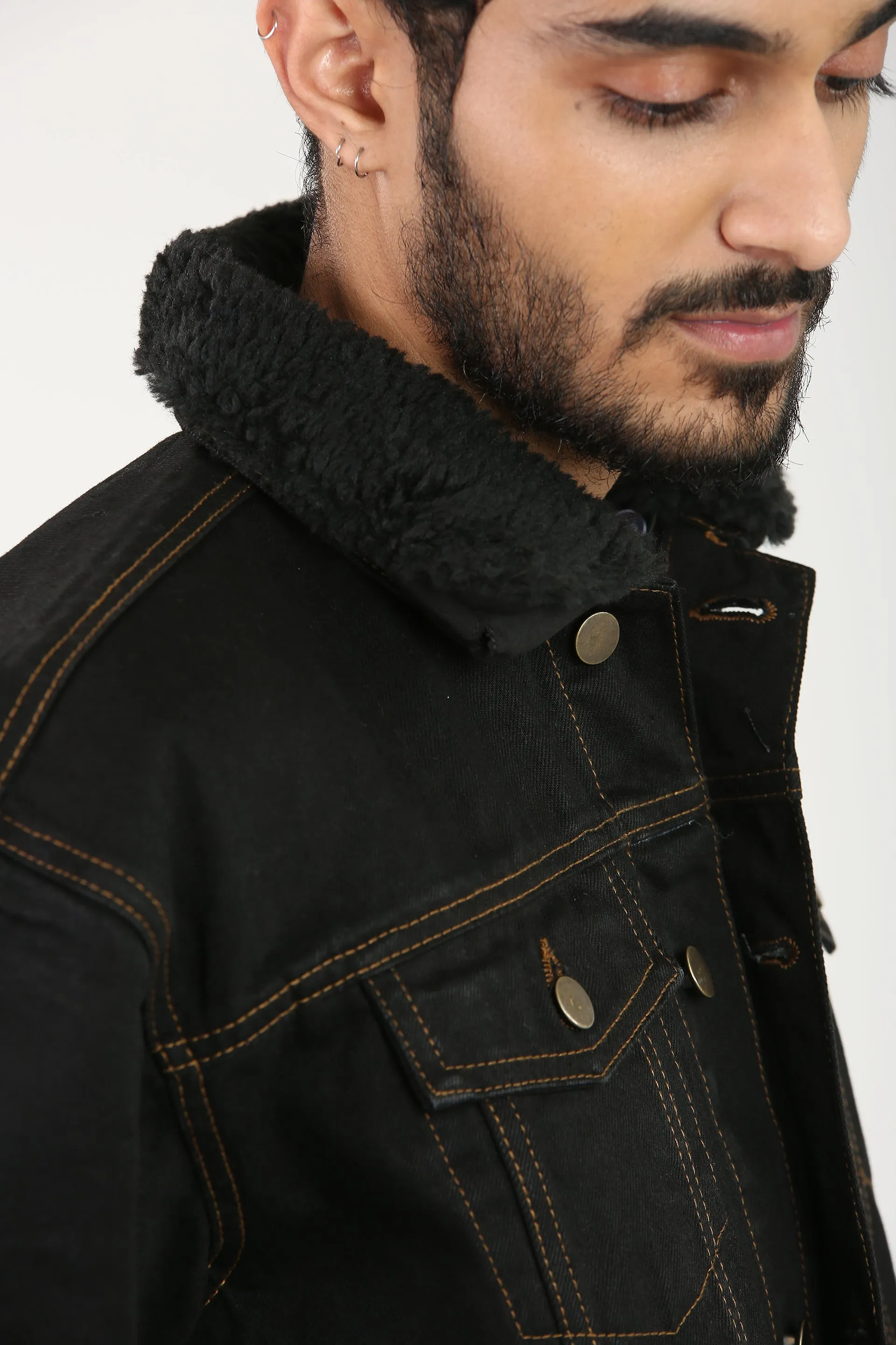 GM Jacket Black Sherpa