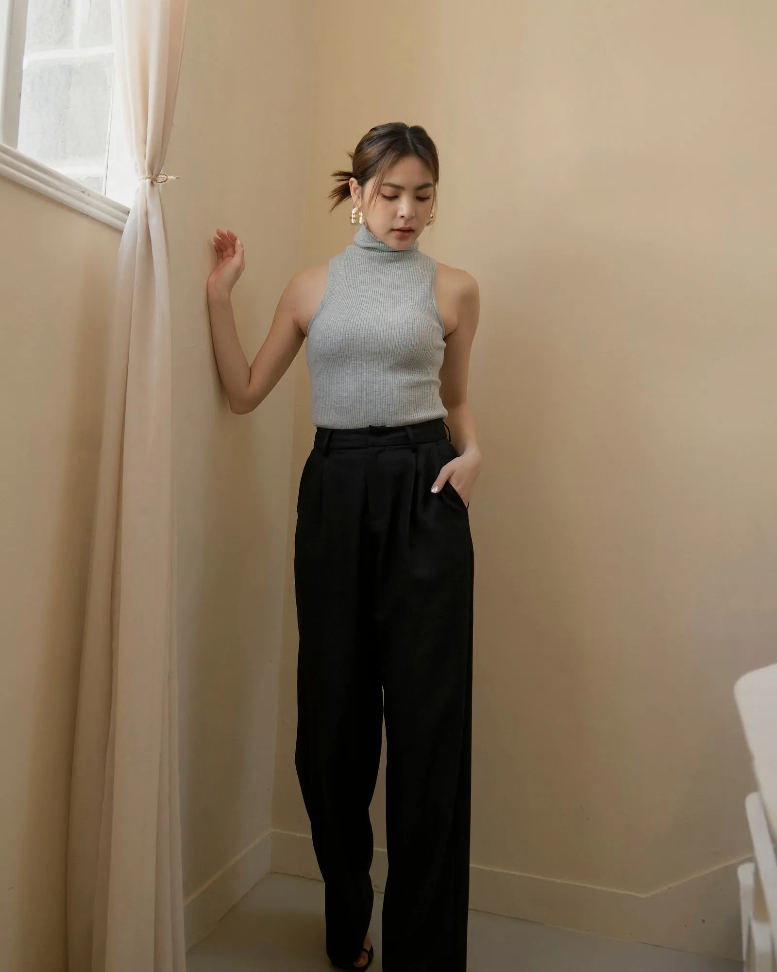 Knit High Neck Bra Top (高領背心針織)