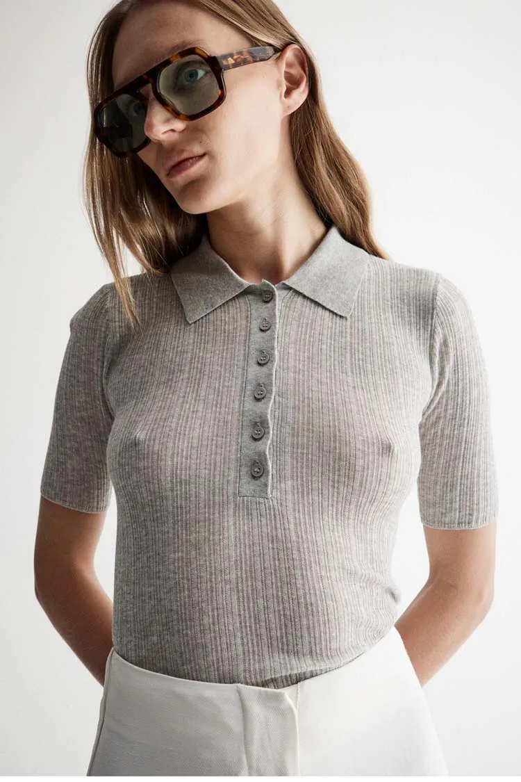 Kona Knit Top in Light Grey