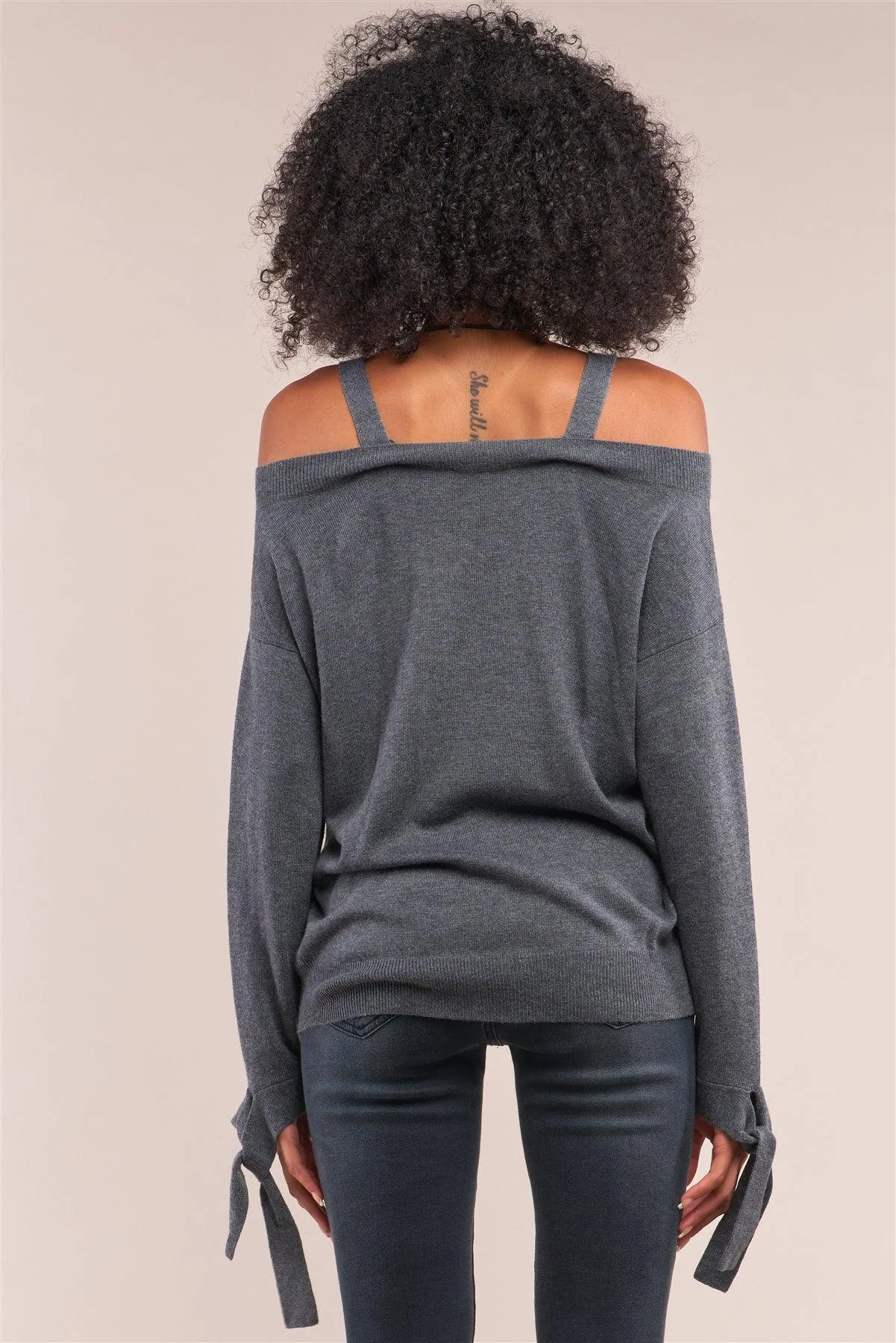 Off-The-Shoulder Long Sleeve Relaxed Fit Sweater /3-3