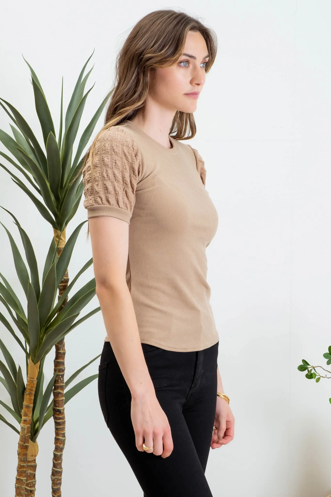 POPCORN SLEEVE KNIT TOP