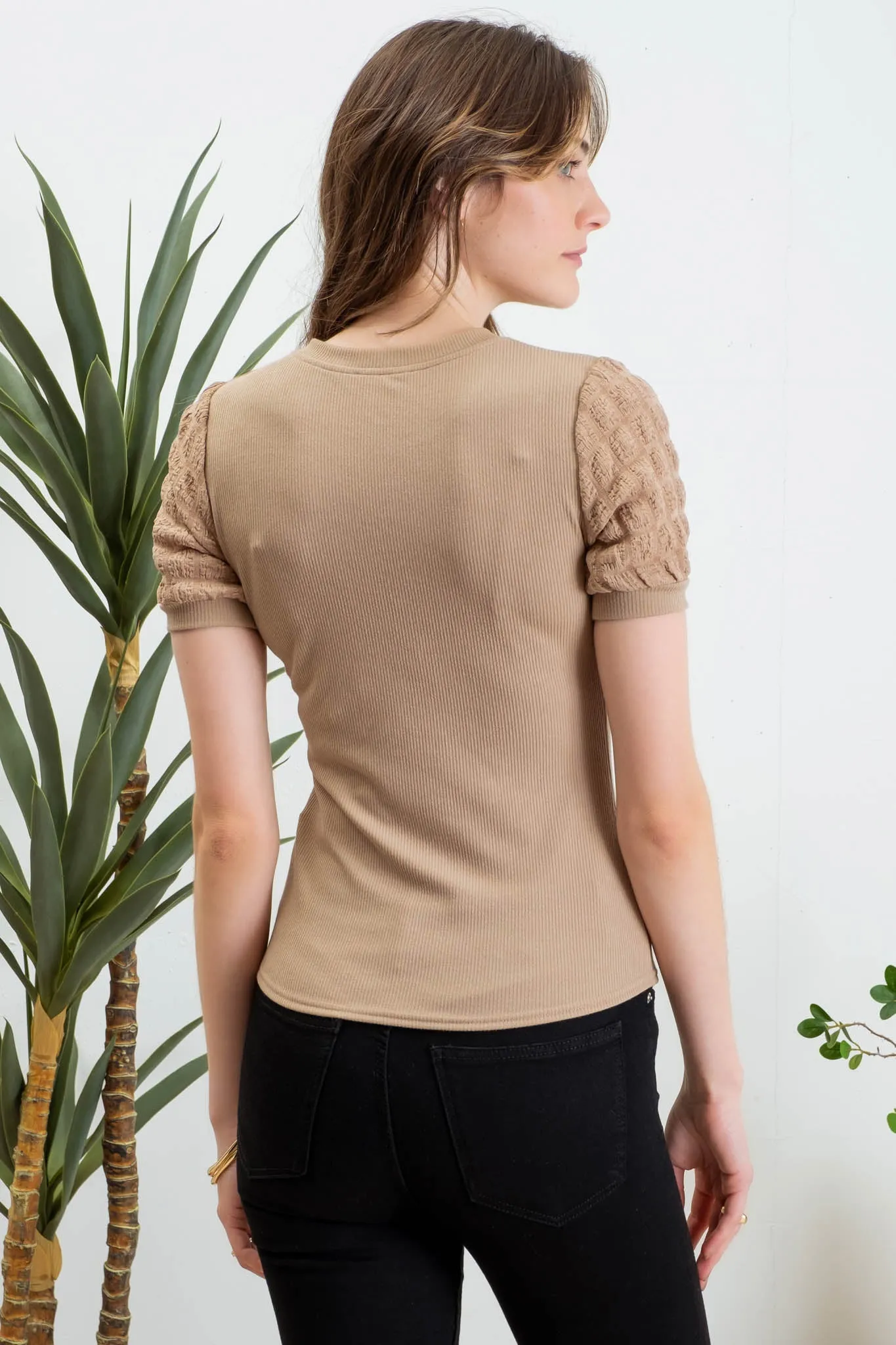 POPCORN SLEEVE KNIT TOP