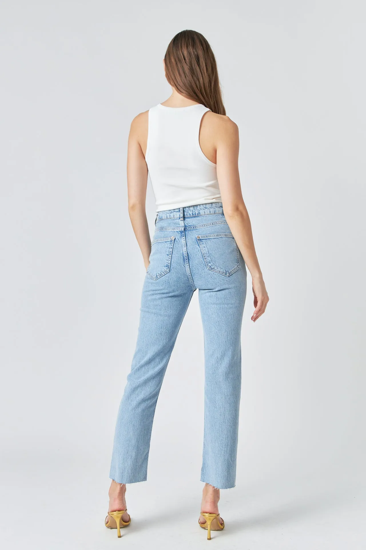 Sleeveless Basic Knit Top