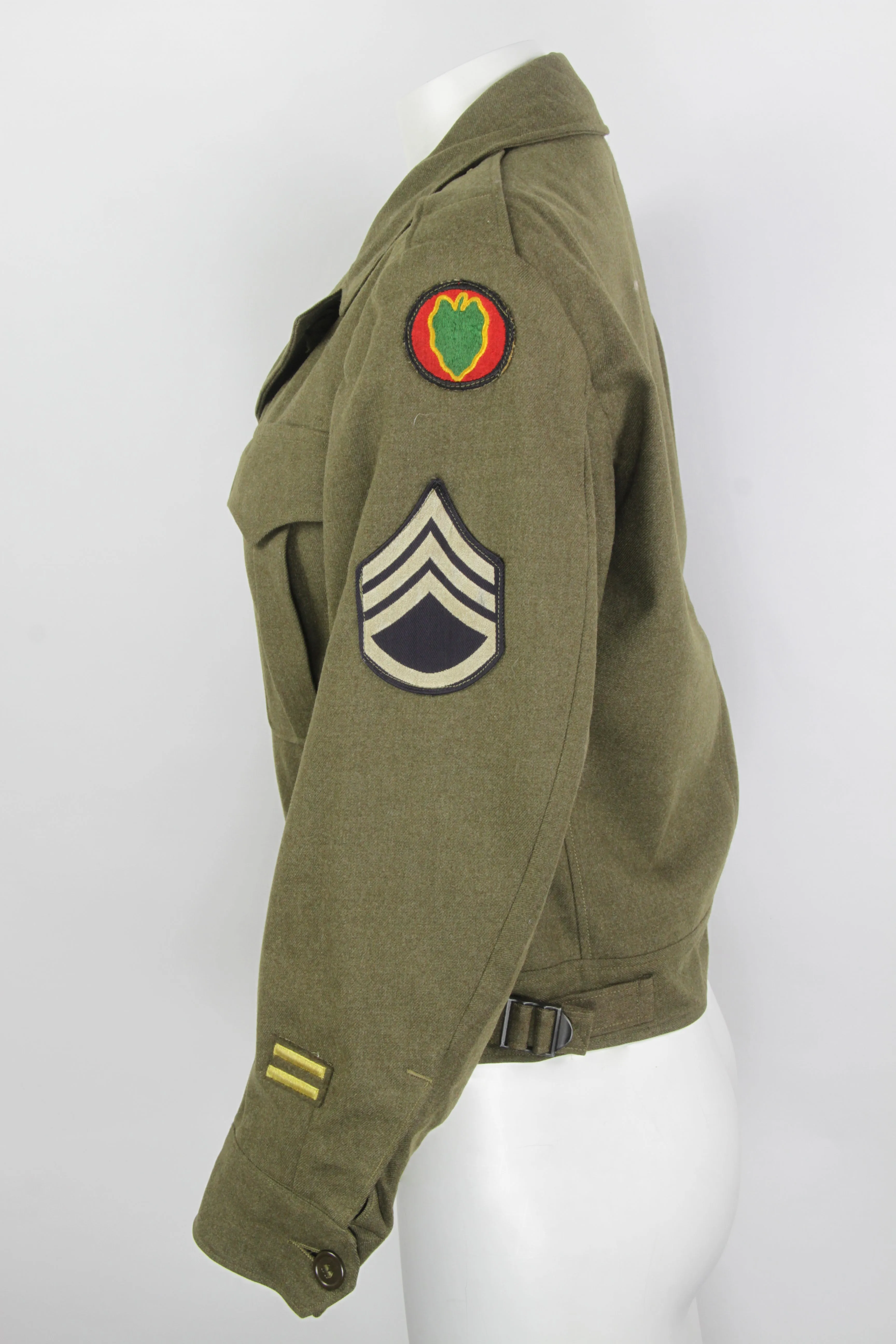 Vintage 1940/50s Ike Jacket with  US 24th Infantry Patch - S